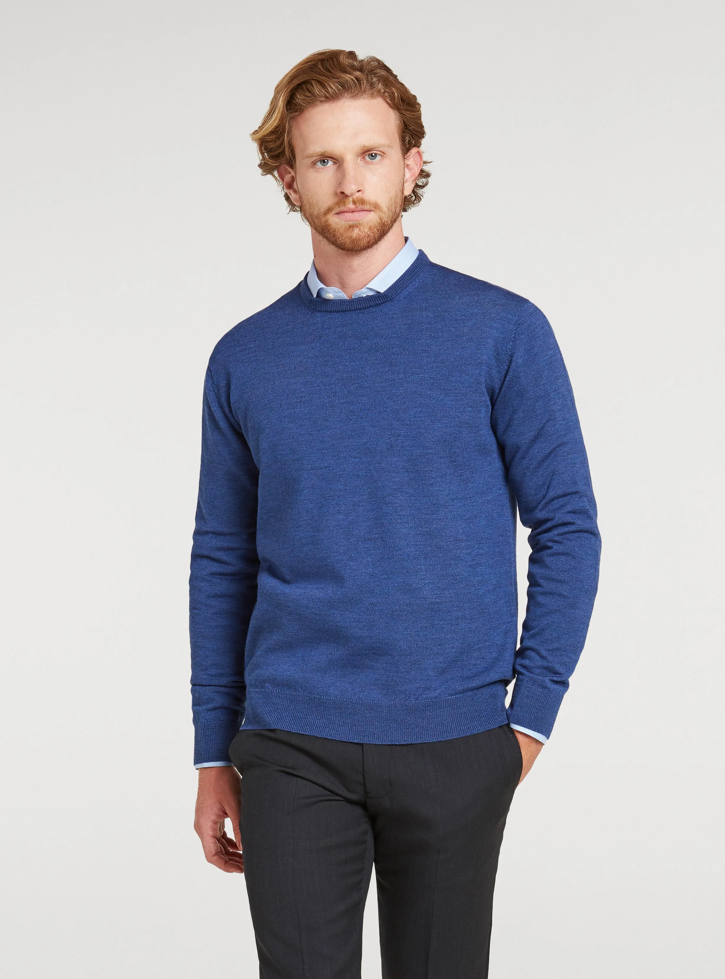   Maglia girocollo in pura lana merino      