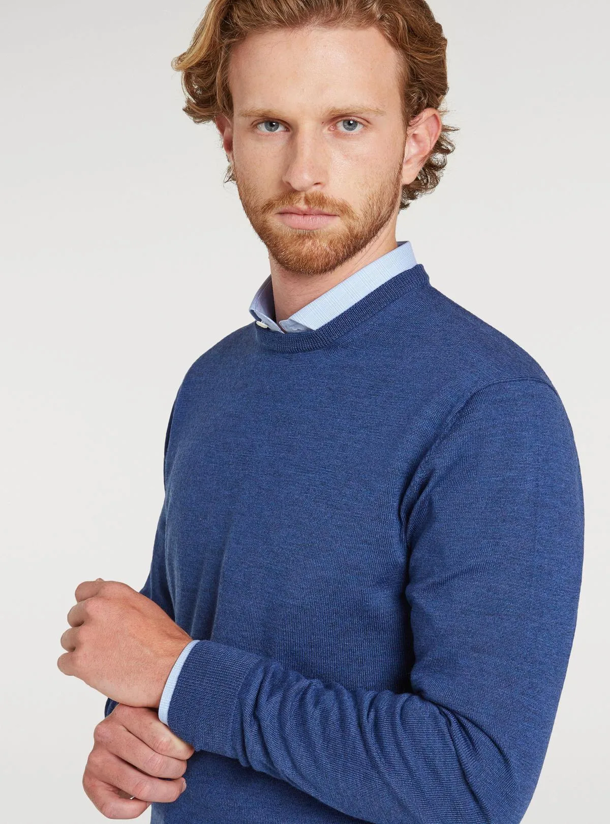   Maglia girocollo in pura lana merino      