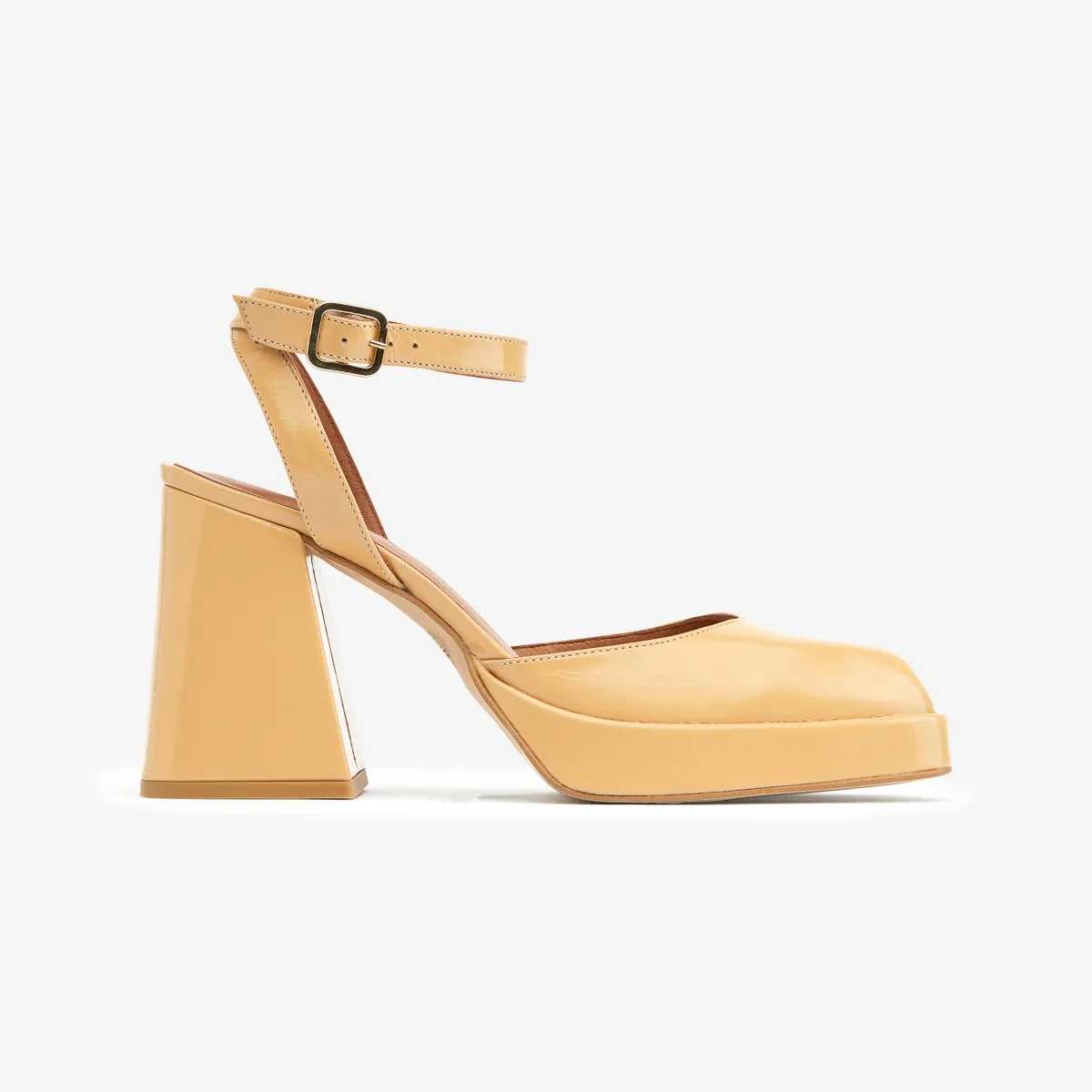 Pumps Nude con Cinturino