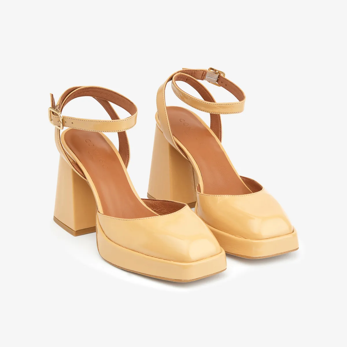 Pumps Nude con Cinturino