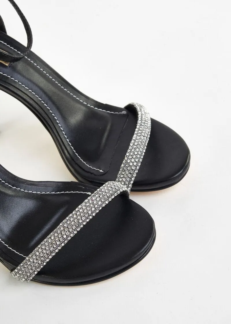 Sandali in pelle con strass