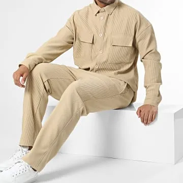 Set camicia e pantaloni beige a maniche lunghe
