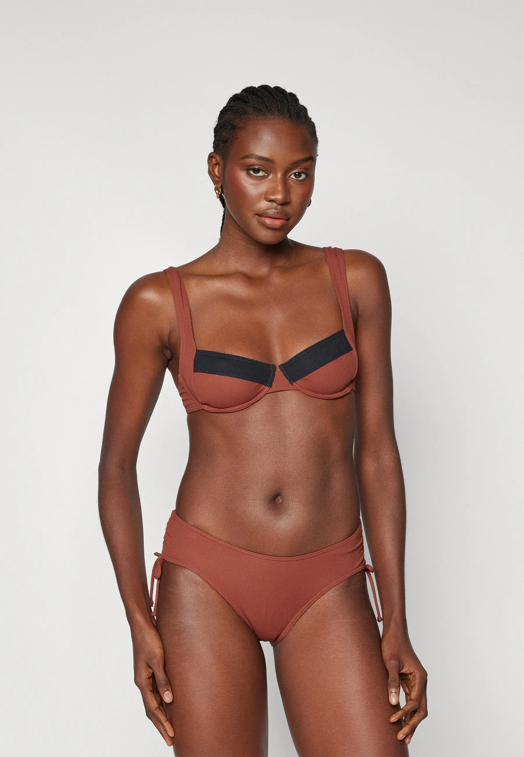 SUMMER GLOW MIDI - Bikini pezzo sotto