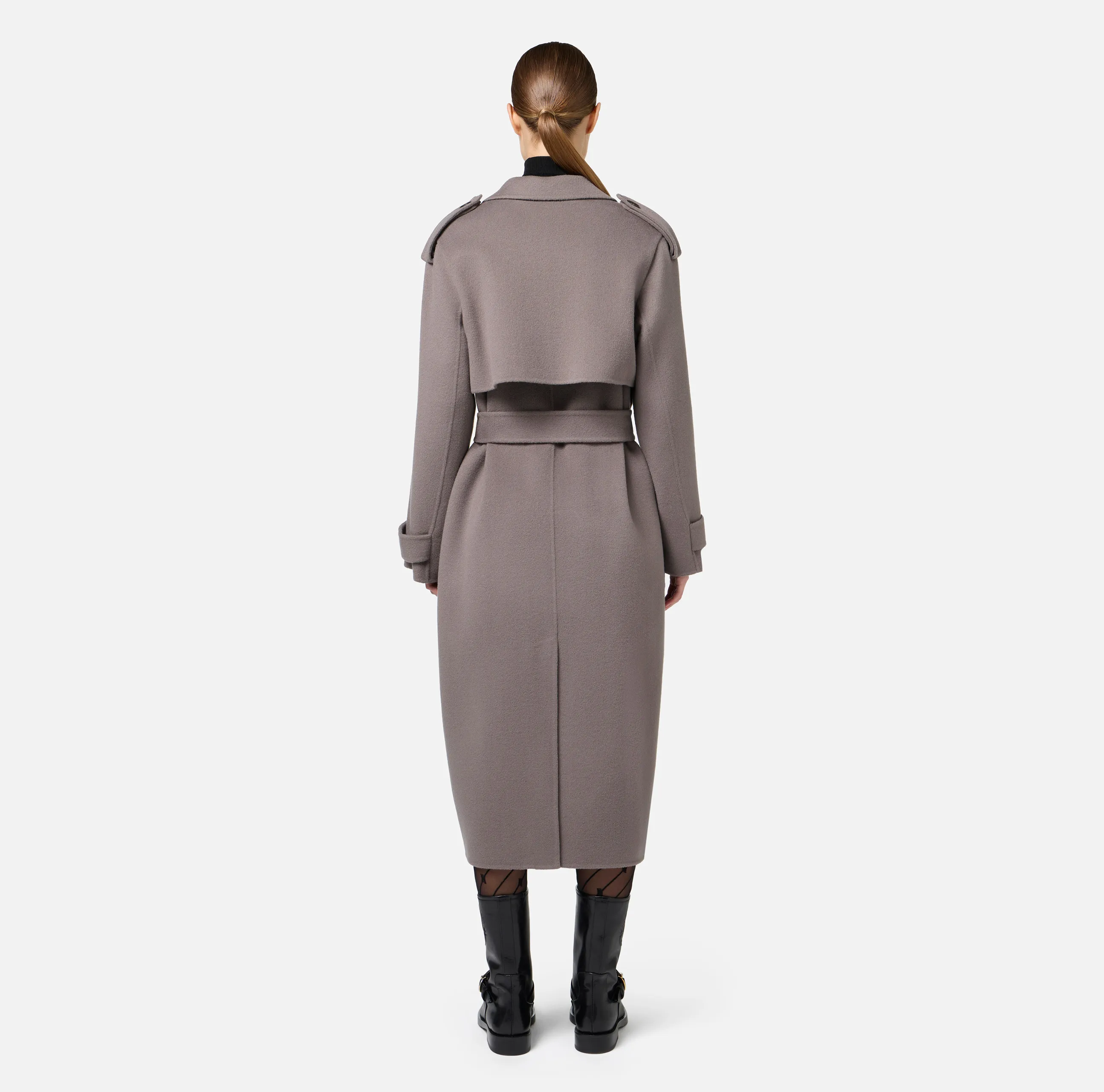 Trench in lana