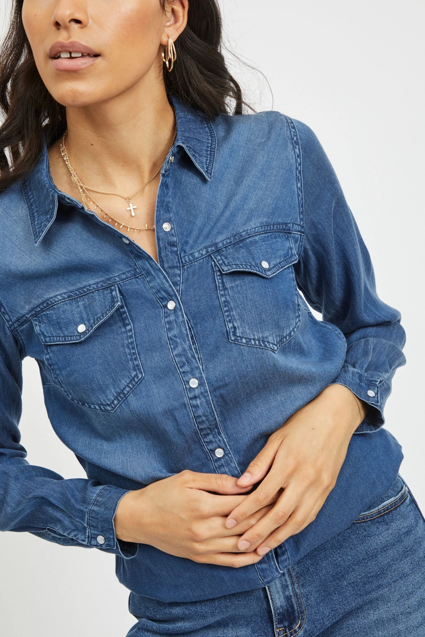 VILA - Camicia leggera con Denim tasca